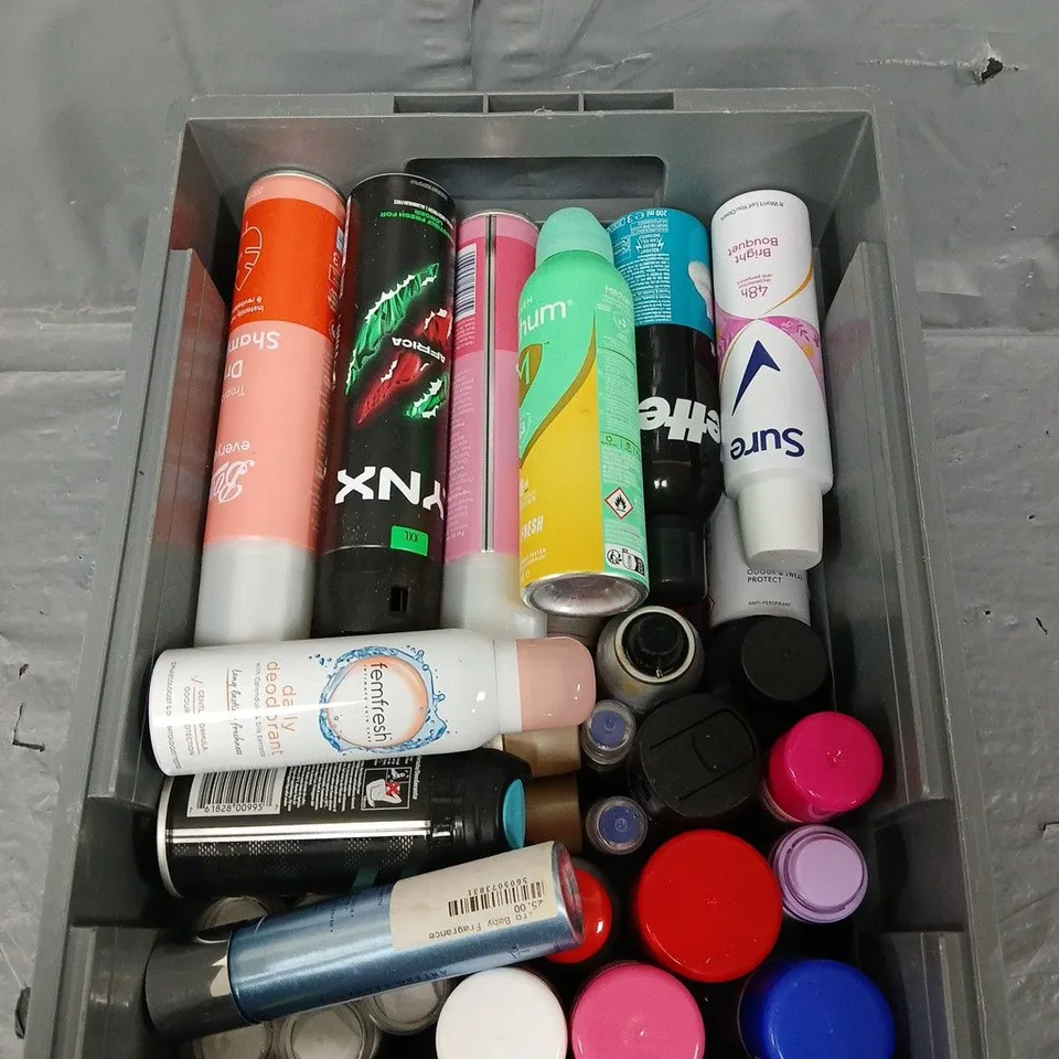 APPROXIMATELY 20 ASSORTED AEROSOL ITEMS TO INCLUDE DEODORANT, DRY SHAMPOO, HAIR SPRAY ETC - COLLECTION ONLY