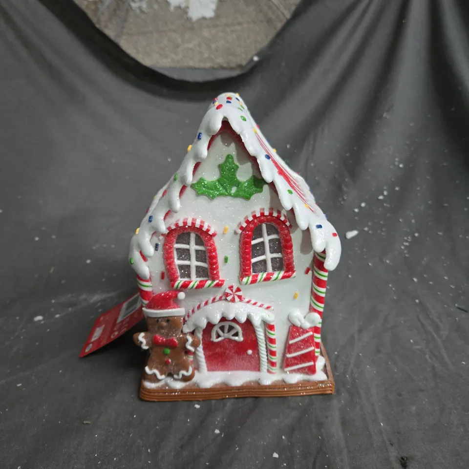 THREE KINGS GINGERBREAD HOUSE CHRISTMAS DECORATION - 20 X 14 CM RRP £25