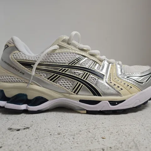 PAIR OF ASICS GEL-KAYANO 14 TRAINERS IN WHITE/SILVER/CREAM/BLACK SIZE UK 9