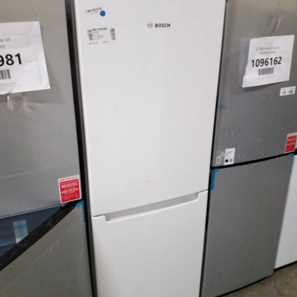 BOSCH KGN33NWEAG SERIE 2 FREESTANDING FRIDGE FREEZER  - UNPROCESSED RAW RETURN