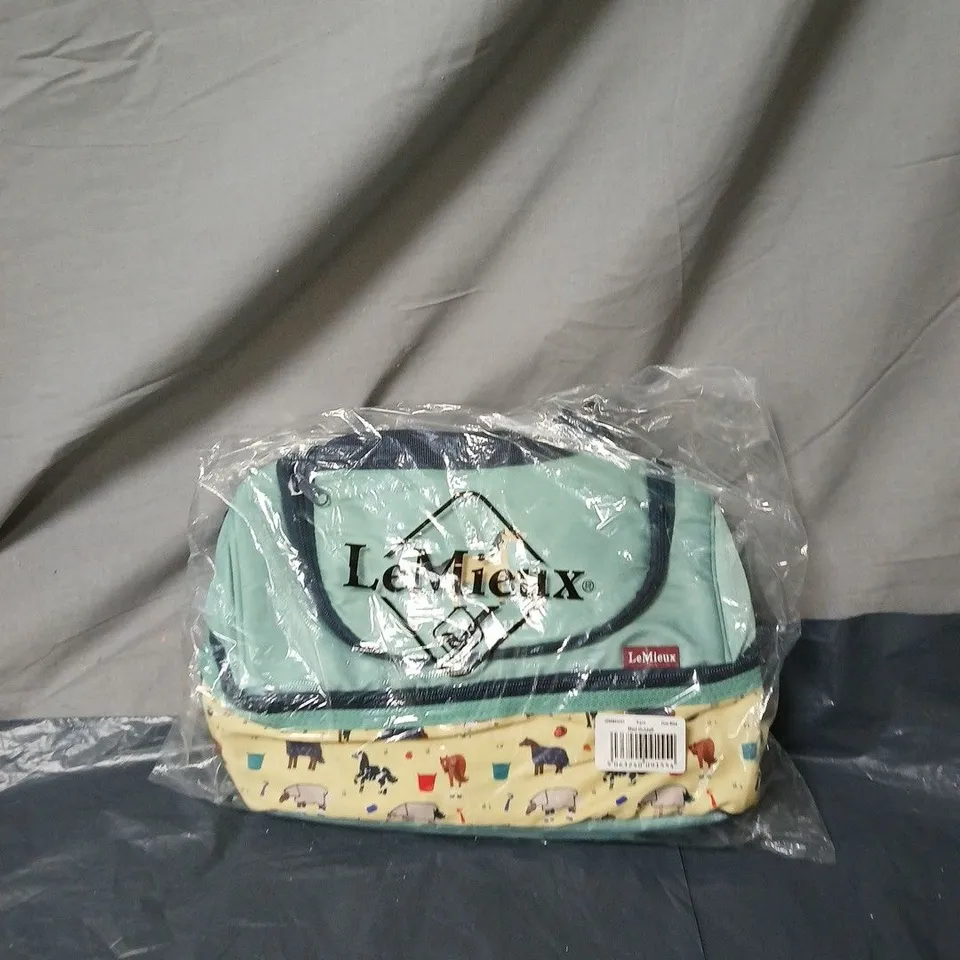 LEMIEUX MINI HOLDALL – AQUA WITH ANIMAL PRINT BASE