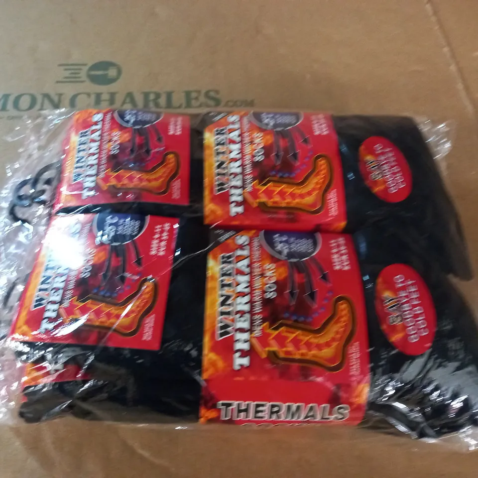 6 PAIR OF WINTER THERMAL SOCKS - SIZE 6/11