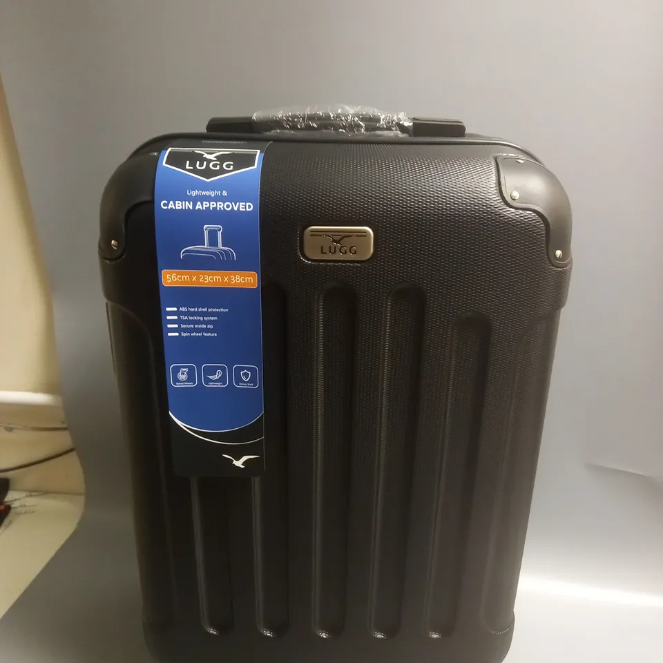 LUGG CABIN APPROVED BLACK 4 WHEEL SUITCASE