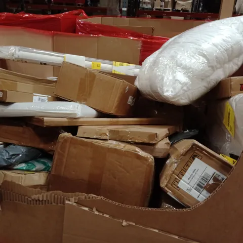 PALLET OF ASSORTED HOUSEHOLD GOODS AND PRODUCTS TO INCLUDE;PILLOW, FOLDABLE LAPTOP DESK,ROLLER BLINDS
