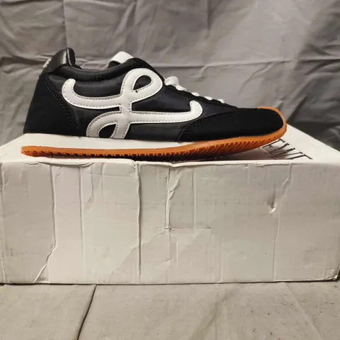 BOXED PAIR OF LOEWE TRAINERS IN BLACK/WHITE SIZE UK 5