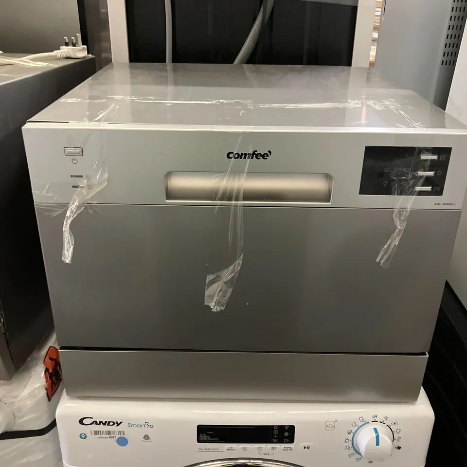 COMFEE KWH-TD602E-S FREESTANDING TABLE TOP COMPACT DISHWASHER SILVER - UNPROCESSED RAW RETURN 