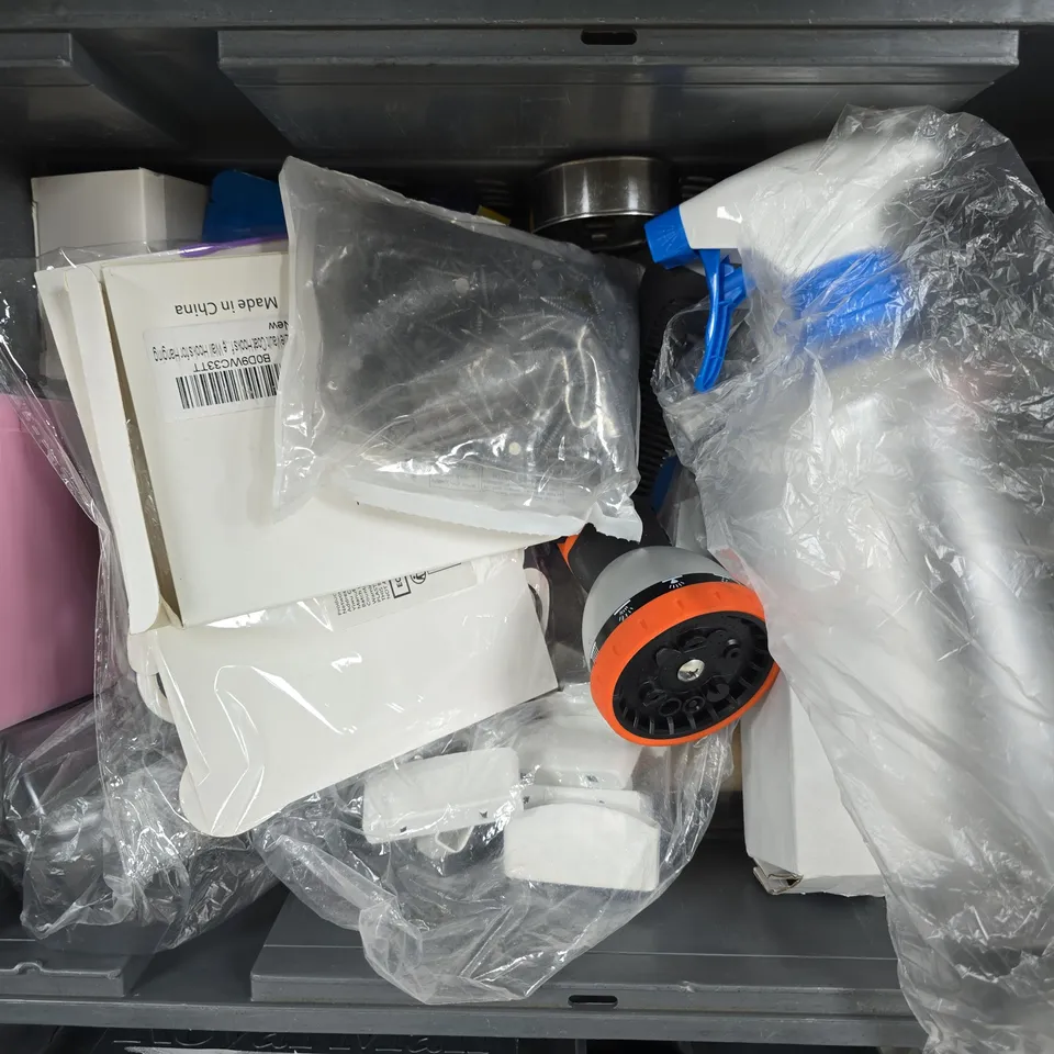 BOX OF ASSORTED ITEMS TO INCLUDE - TOOLS - NUT CRACKER -  DRILL BIT  