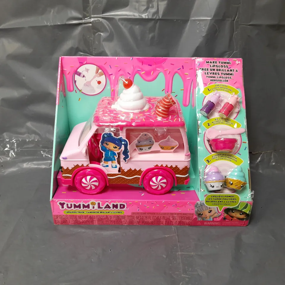 BOXED YUMMILAND LIPGLOSS TRUCK