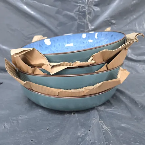 4 glazed serving bowl in blue 