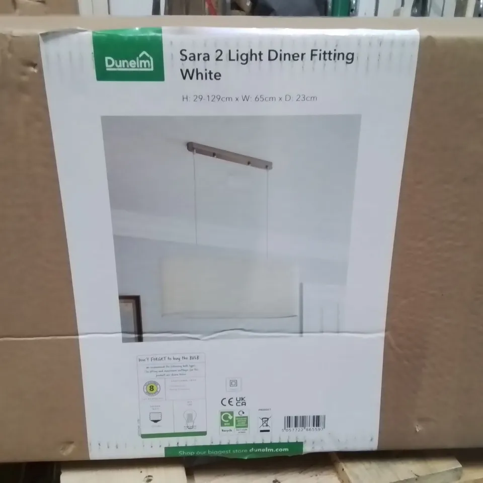 BOXED SARA 2 LIGHT FITTING WHITE 