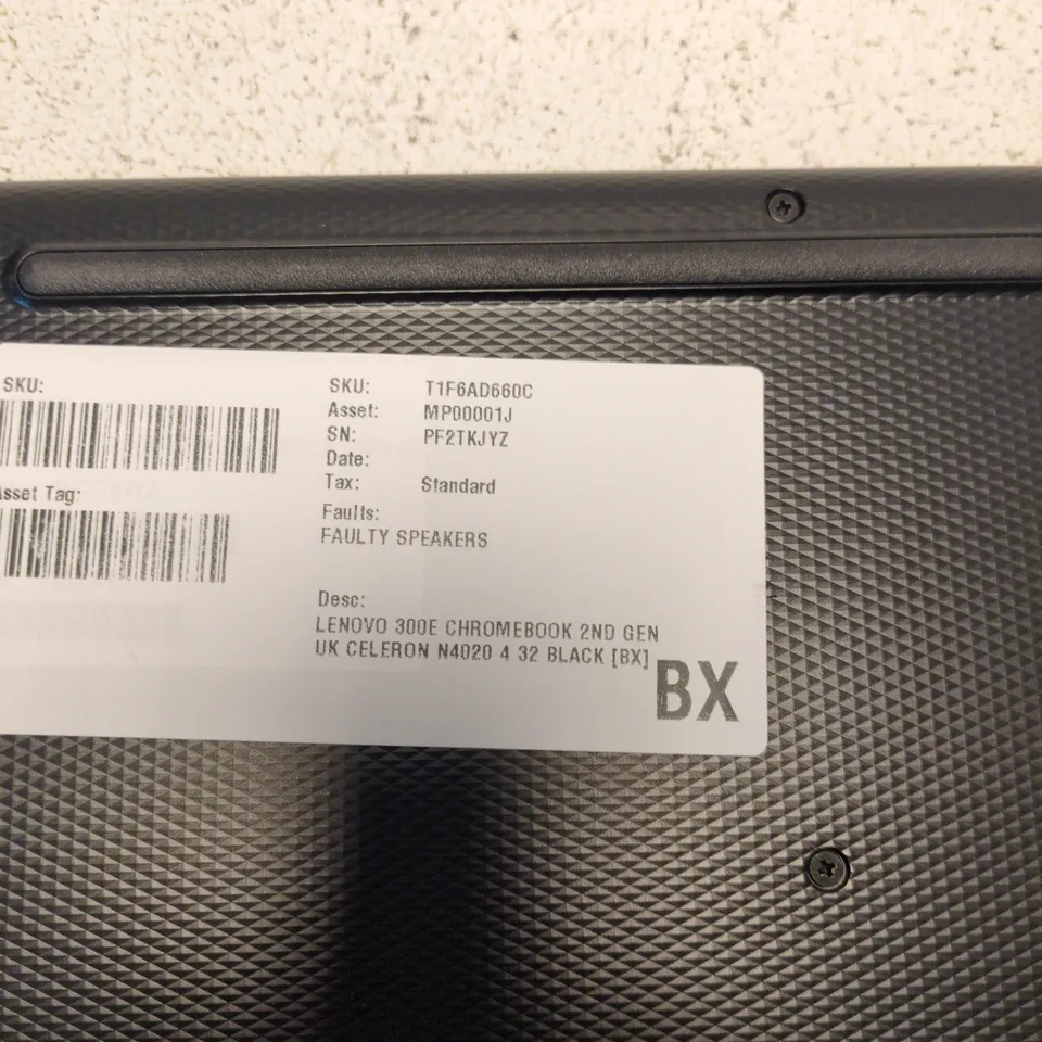 LENOVO 300E CHROMEBOOK 2ND GEN – BLACK, UK KEYBOARD