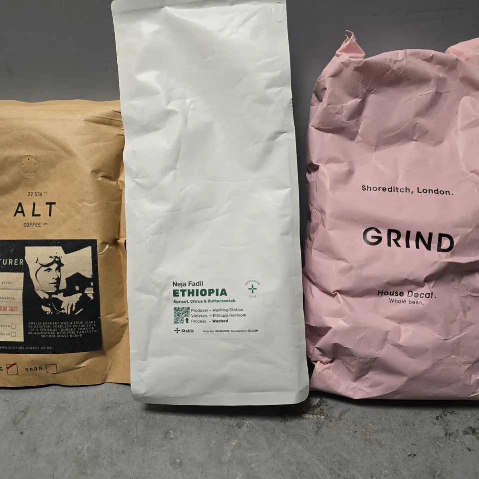 APPROXIMATELY 6 ASSORTED FOOD ITEMS TO INCLUDE - GRIND HOUSE DECAF , NEJA FADIL ETHIPIA ETC