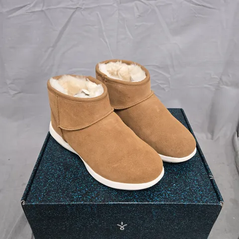 EMU SPORTY STINGER MICRO WATER-RESISTANT BOOTS - 5