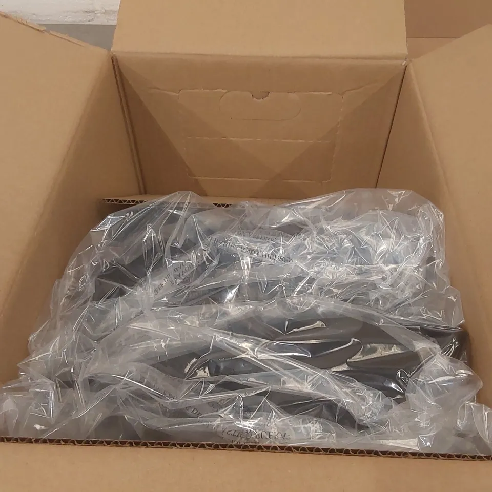 BOX CONTAINING APPROXIMATELY 3x BRAND NEW MAGISCULPT BLACK BODYSUITS - SIZE 36F