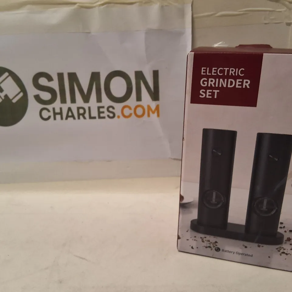 ELECTRIC GRINDER SET – DUAL BLACK MILLS