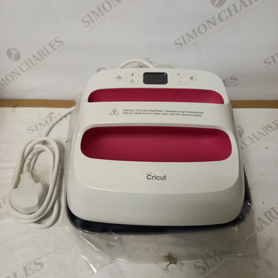 CRICUT EASY PRESS 2