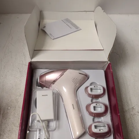 PHILIPS LUMEA IPL 9000 SERIES