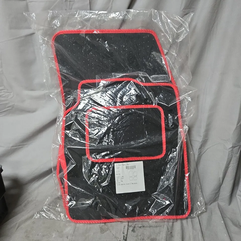 FORD FIESTA MK7 FLOOR MATS – BLACK WITH RED PIPING, SET OF 3