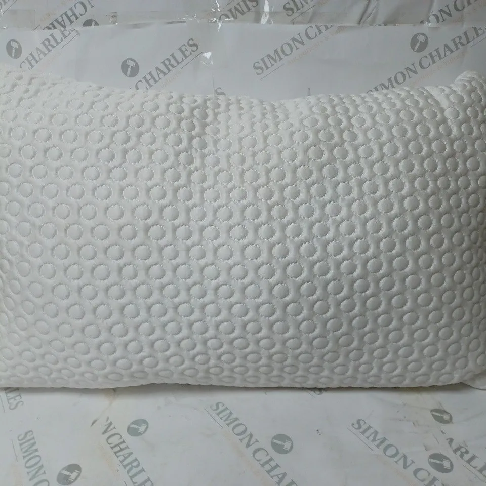 THE MODERN BEDROOM COOLING PILLOW