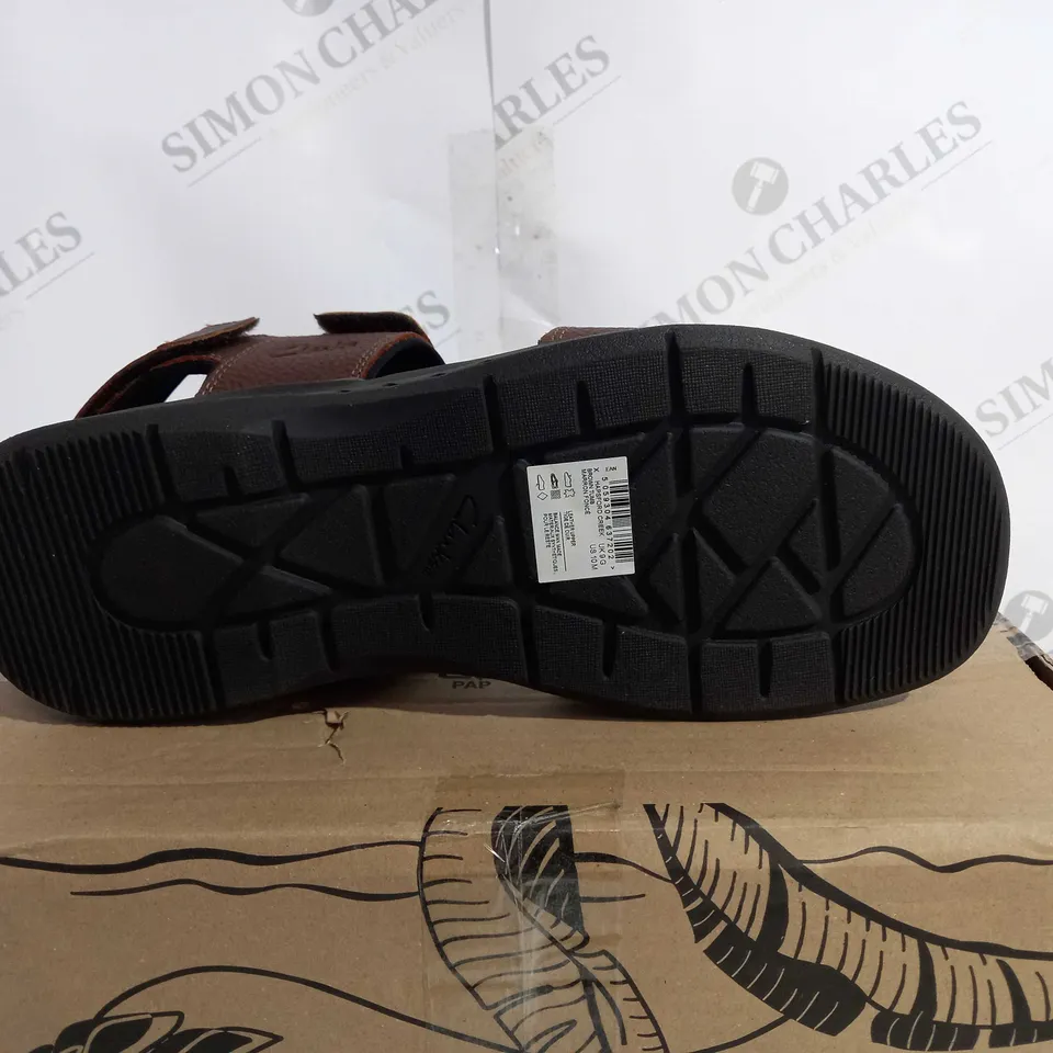 BOXED HAPSFORD CREEK BROW TUMB SANDAL - UK 9 