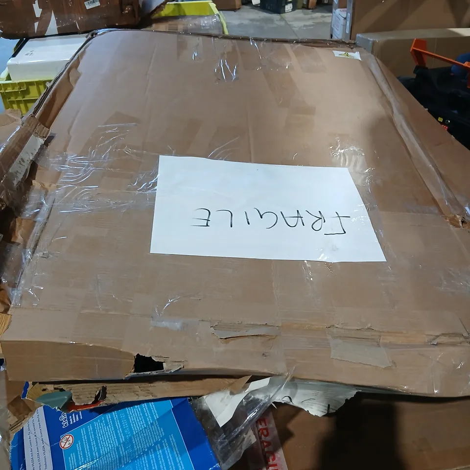 BOXED OAK EFFECT FURNITURE