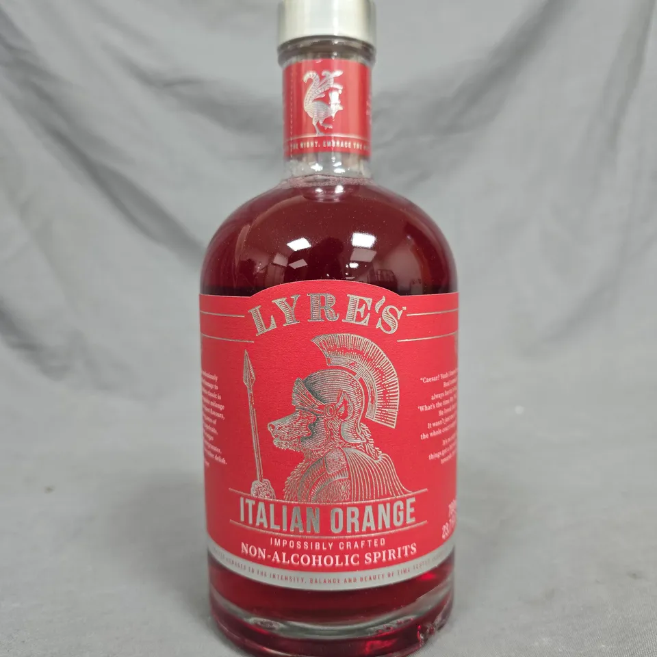 LYRES NON-ALCOHOLIC ITALIAN SPRITZ SPIRIT - 700ML