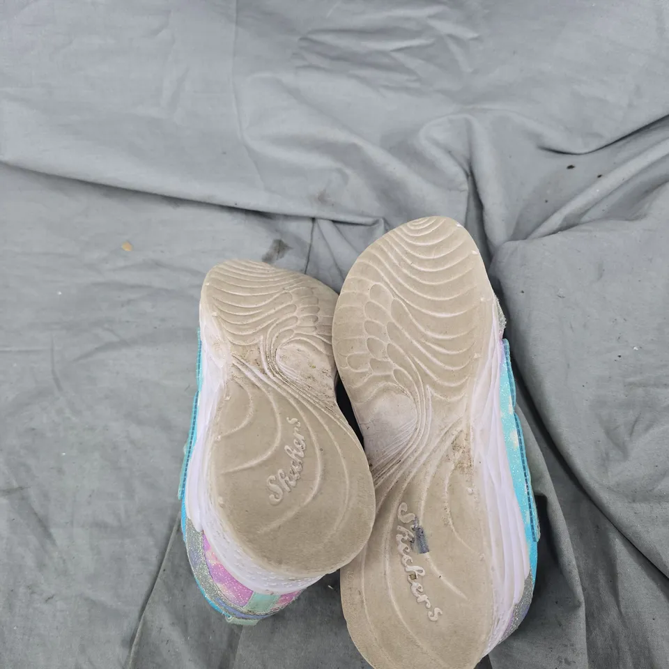 SKECHERS KIDS' TRAINERS – PASTEL TIE-DYE WITH TURQUOISE DETAILS SMALL UK SIZE 12 