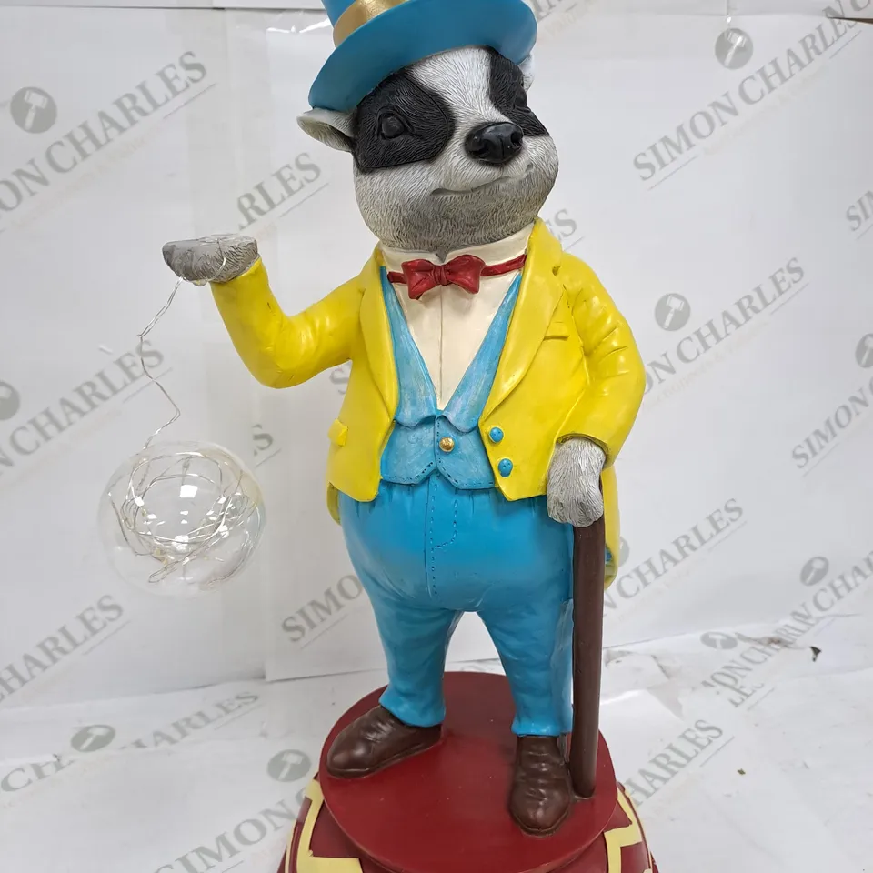 ENCHANTED GARDEN BY GARDEN REFLECTIONS LED BASHFUL BADGER