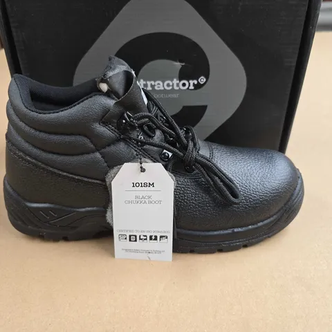 BRAND NEW BOXED CONTRACTOR BLACK SAFETY BOOTS - UK 7