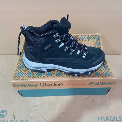 BOXED PAIR OF SKECHERS - SIZE 5