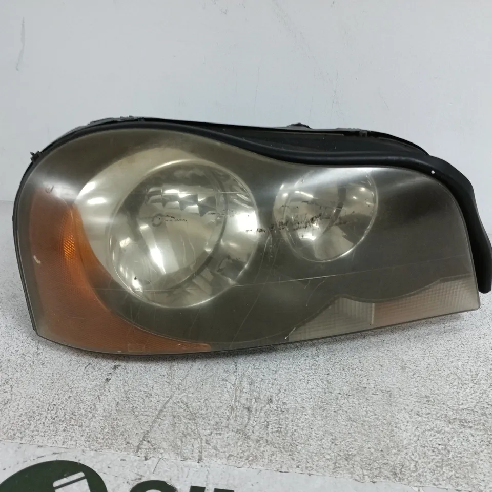 VOLVO XC90 02-06 O/S OFF DRIVER RIGHT HEAD LIGHT LAMP 30678179