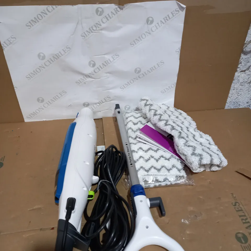 SHARK KLIK AND FLIP STEAM MOP