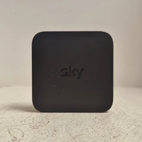 SKY GLASS IP061-EF-ANT STREAM PUCK