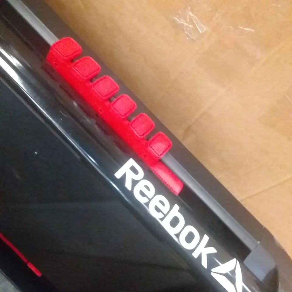 (MISSING PARTS) REEBOK ONE INCLINED TREADMILL ( BLACK / RED )
