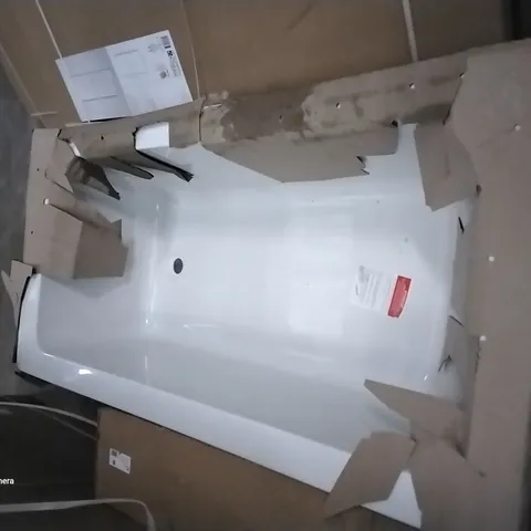 WHITE CERAMIC RECTANGULAR BATH