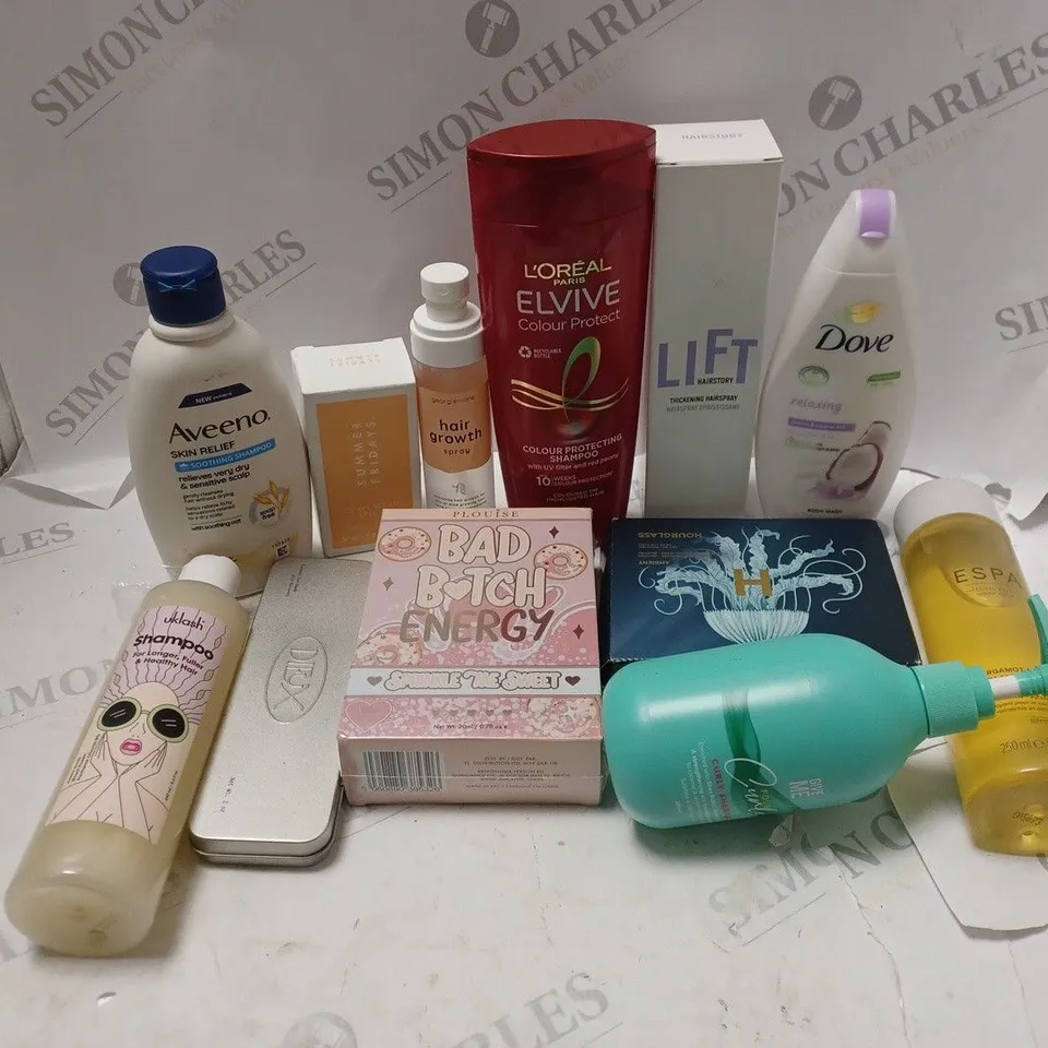 APPROXIMATELY 20 ASSORTED COSMETIC ITEMS TO INCLUDE AVEENO, L'OREAL AND DOVE