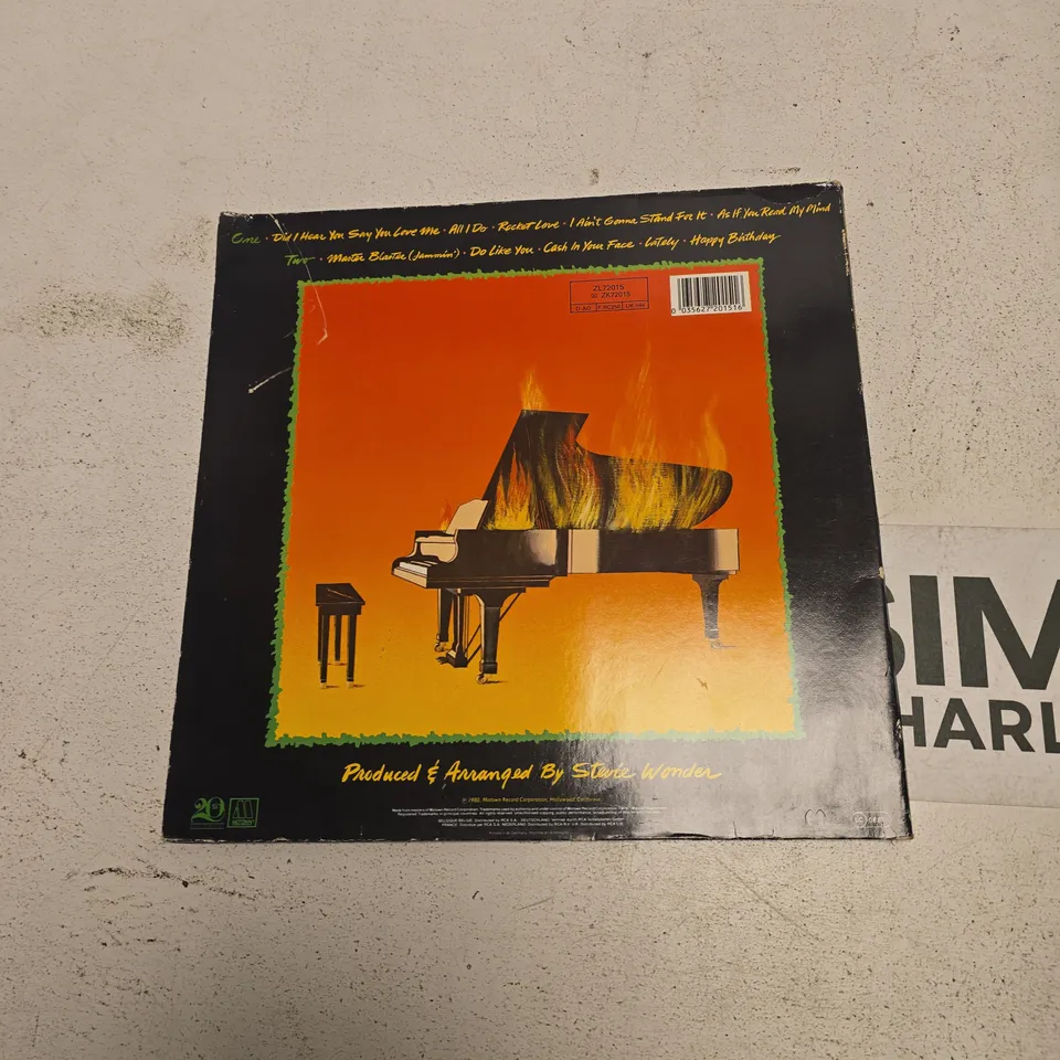 STEVIE WONDER - HOTTER THAN JULY (VINYL LP)