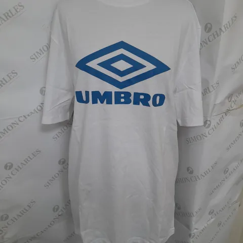 UMBRO DIAMOND LOGO TEE IN WHITE SIZE M