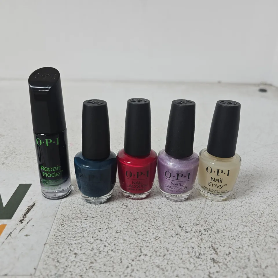 SET OF 5 O.P.I NAIL CARE PRODUCTS TO INCLUDE NAIL LACQUER ETC