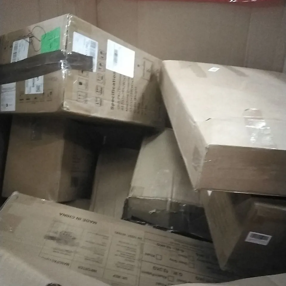PALLET OF ASSORTED ITEMS TO INCLUDE; VACUUM CLEANER HOSE WINDER 