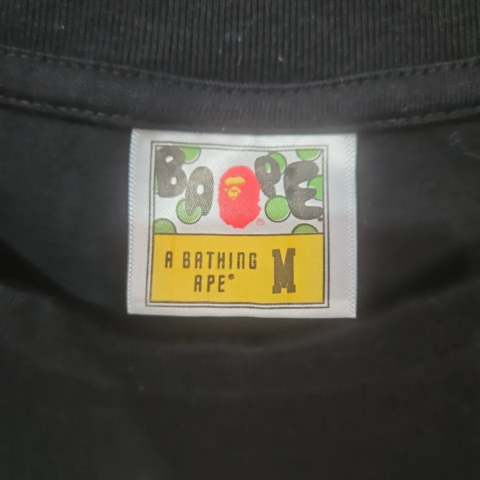 A BATHING APE BLACK T-SHIRT – LOGO CIRCLE PRINT, UK MEDIUM