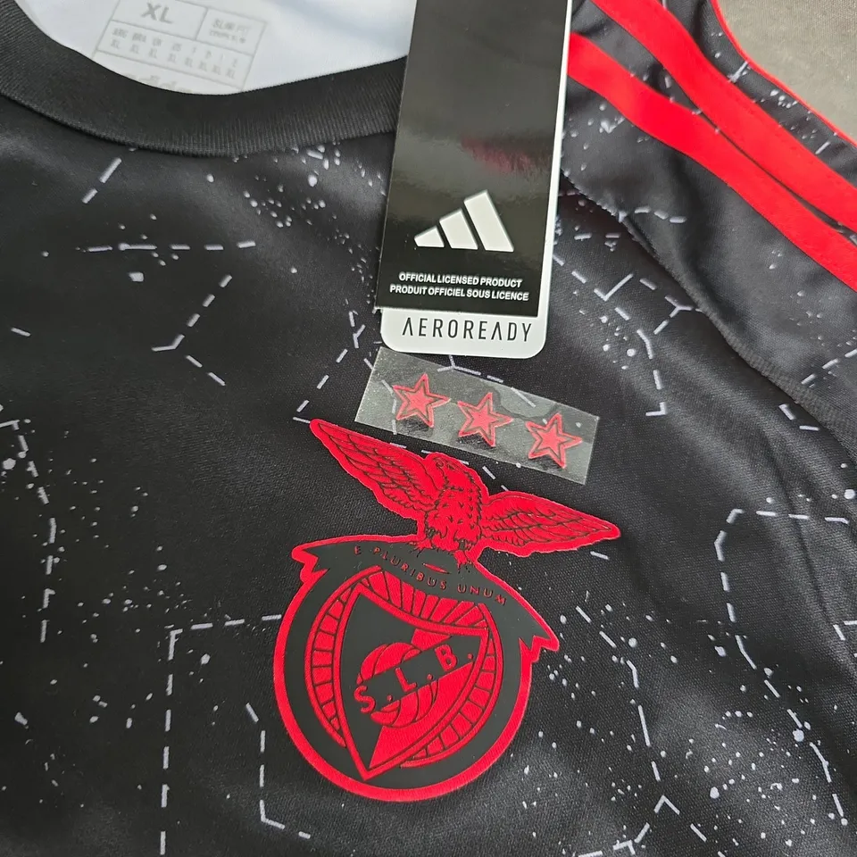 ADIDAS AEROREADY FOOTBALL JERSEY – BENFICA SLB CREST, TYRESE 13, XL