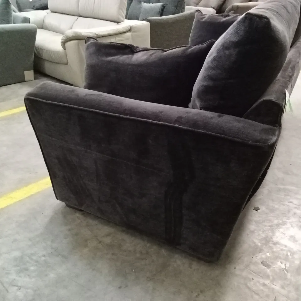 STRATA 4 SEATER FABRIC SOFA RRP £1399