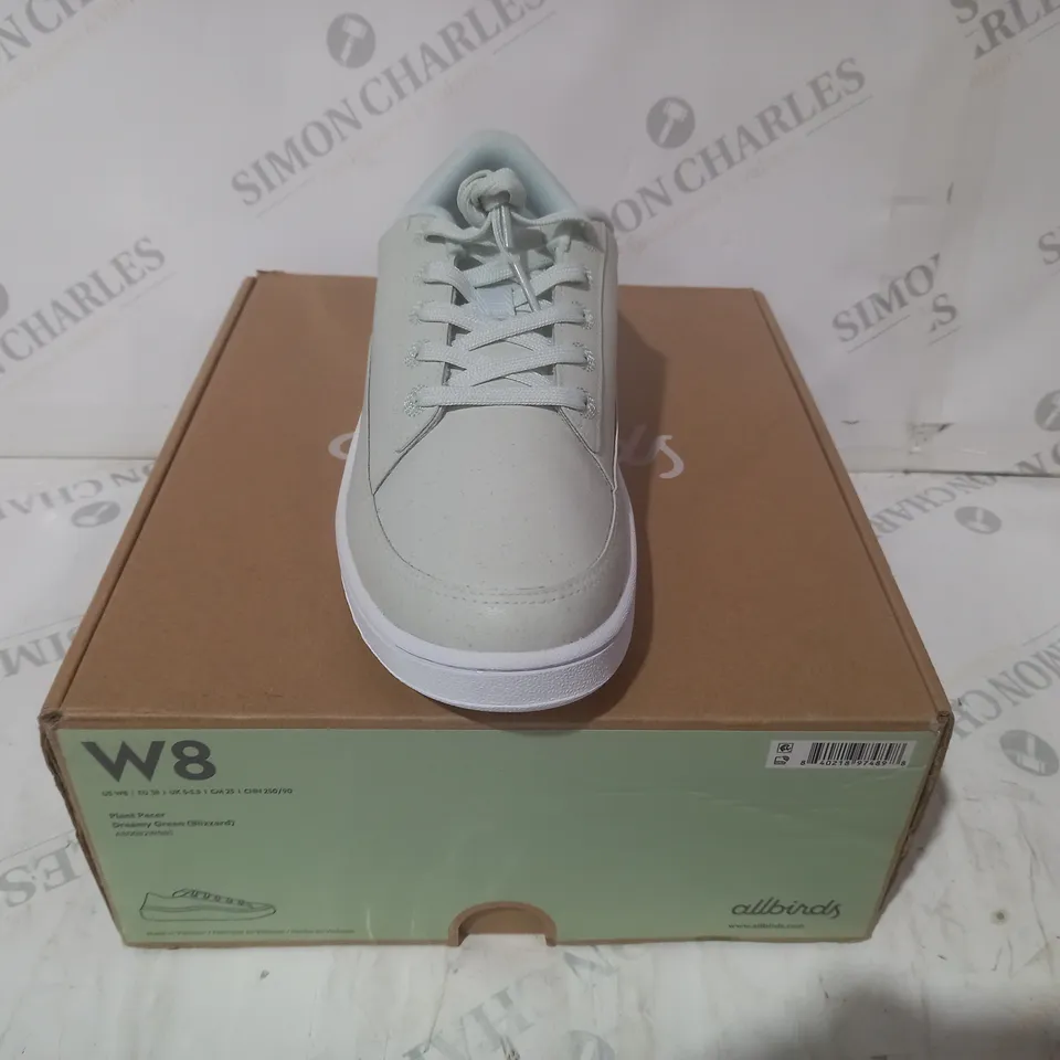 BOXED PAIR OF ALLBIRDS SHOES IN GREEN UK SIZE 5-5.5