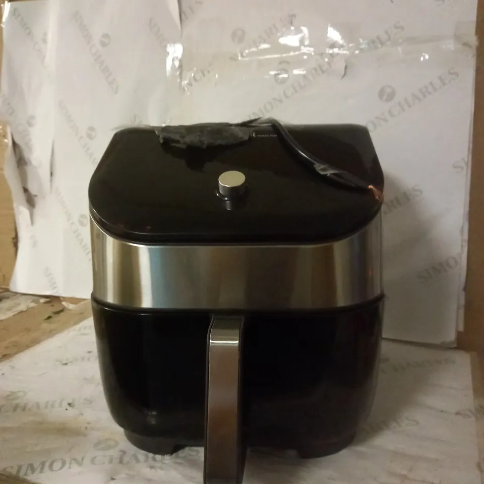 INSTANT VORTEX PLUS WITH CLEARCOOK DIGITAL HEALTH AIR FRYER