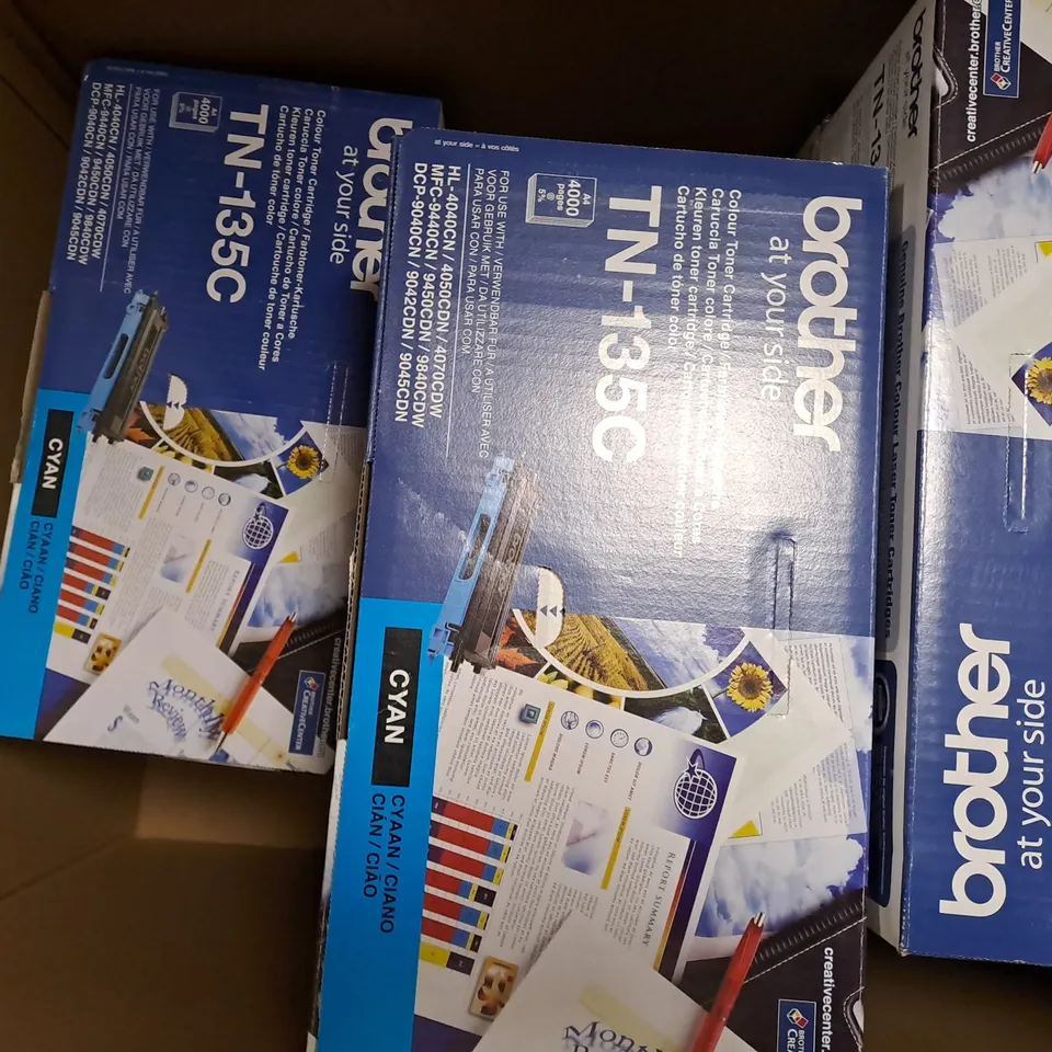 BOX OF APPROXIMATELY 9 BROTHER TN-135C TONER CARTRIDGE 