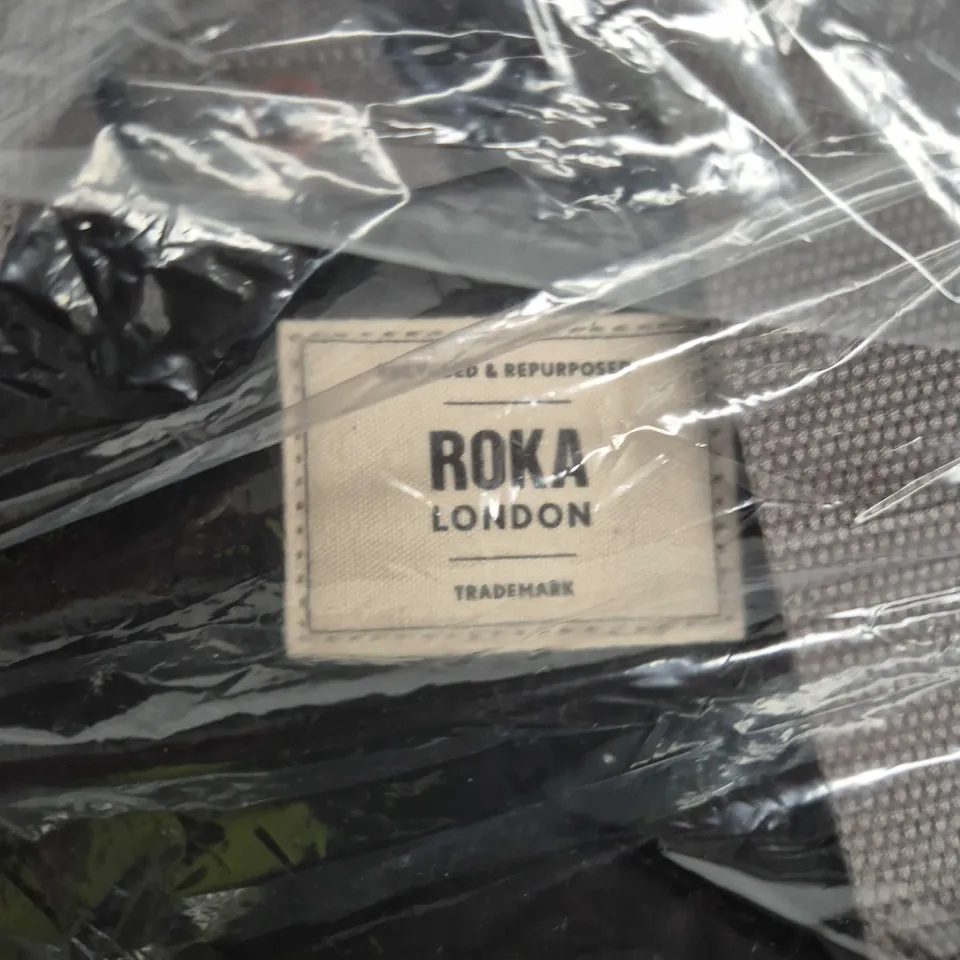 ROKA LONDON BACKPACK BAG – BLACK WITH GRAY STRAP (TAGGED)