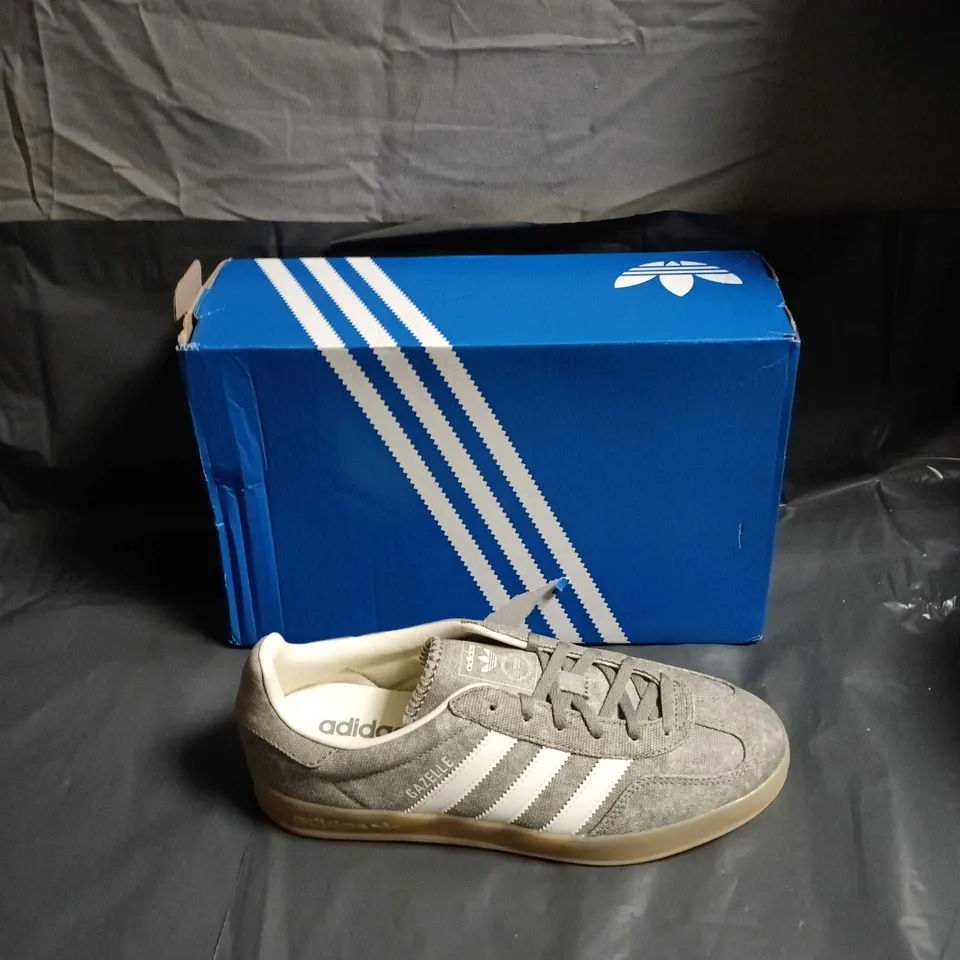 ADIDAS GAZELLE GREY TRAINERS - BOXED - SIZE UK 7.5