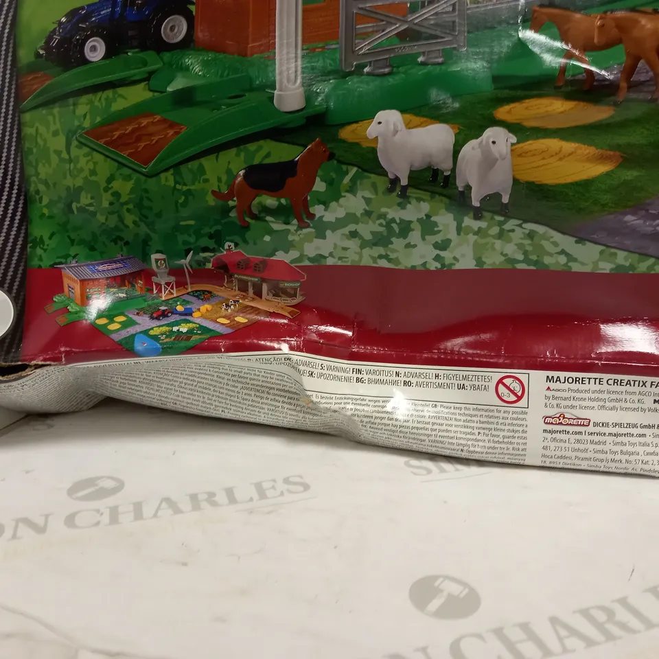 CREATRIX BIG FARM PLAYSET  RRP £50