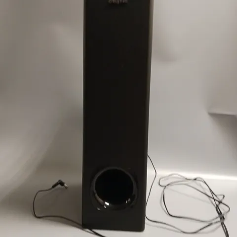 CREATIVE SPEAKER IN BLACK PLUG-IN